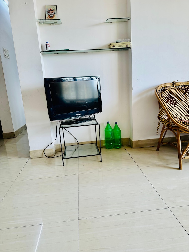 Living Room, radhika-residency-tilak-nagar 2 Bedroom 688 Sq.Ft. Apartment In Tilak Nagar Mumbai 9202869