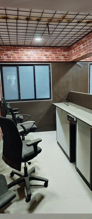 Office Space For Rent in Chembur