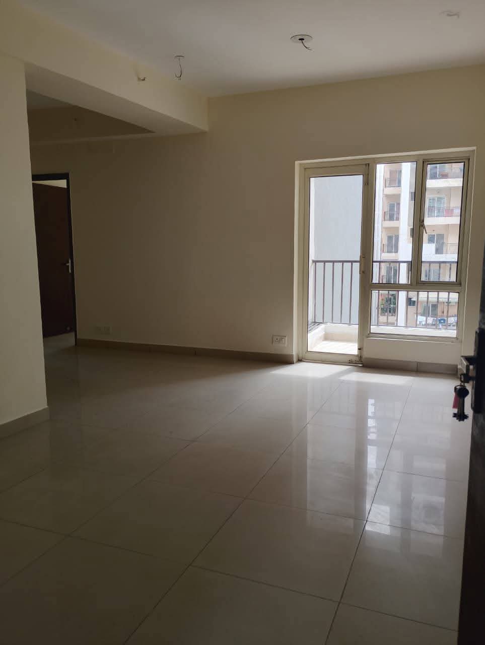 2 BHK Apartment For Rent in Amrapali Centurian Park Phase II