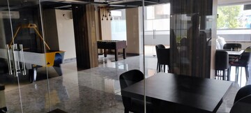 Team Area in 3 BHK Apartment at Saviour Park, Mohan Nagar – for Rent
