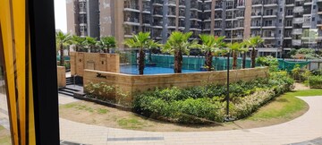 Swimming Pool in 3 BHK Apartment at Saviour Park, Mohan Nagar – for Rent