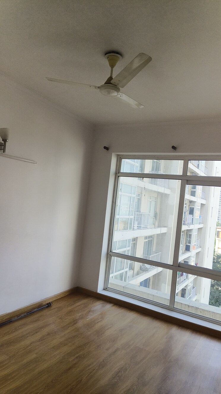 Room, jaypee-greens-pavilion-court 2 Bedroom 1356 Sq.Ft. Apartment In Sector 128 Noida 9202900