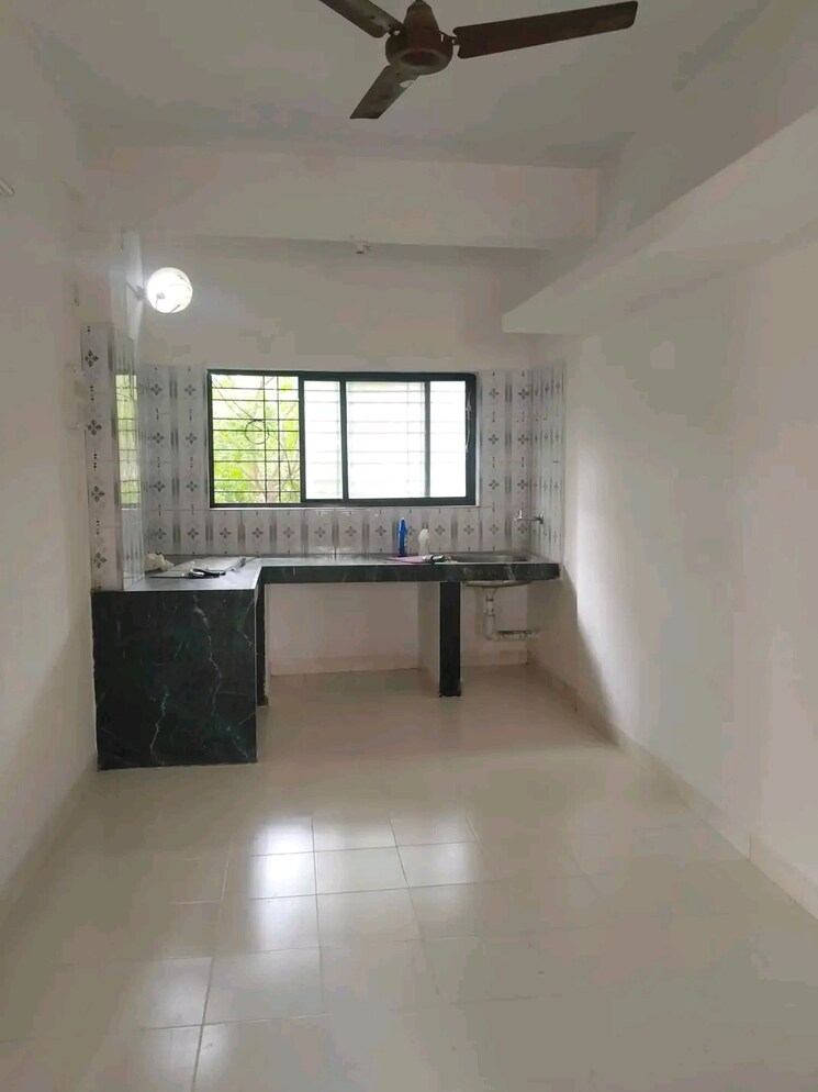 Room, agarwal-krish-garden 1 RK 450 Sq.Ft. Apartment In Nalasopara West Palghar 9202904