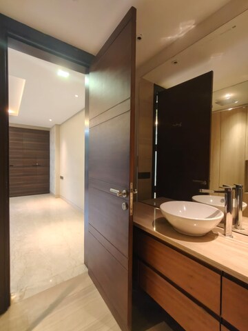Bathroom in 4 BHK Builder Floor at Hauz Khas Enclave – for Rent