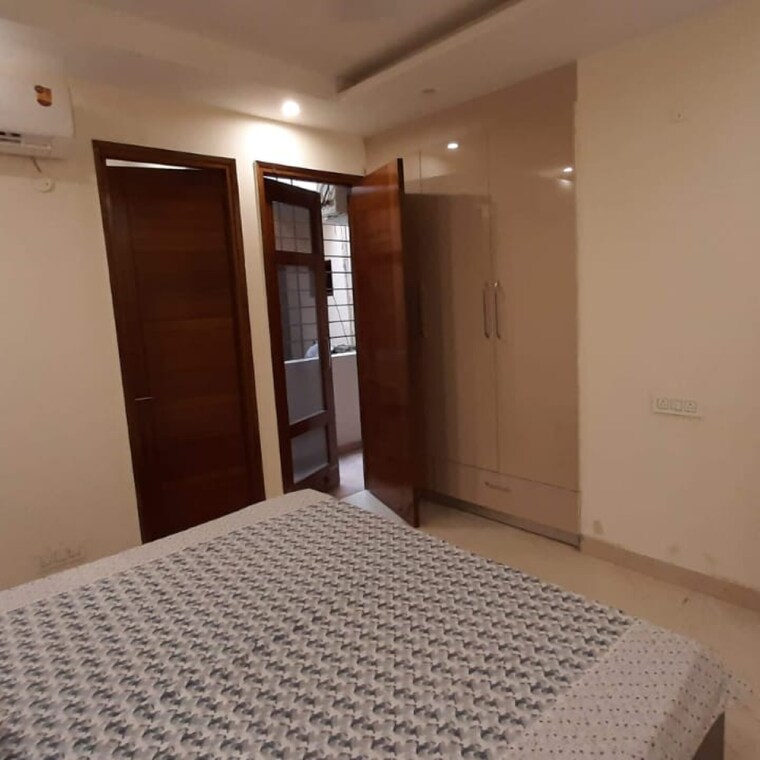 Room, sunshine-enclave 3 Bedroom 1302 Sq.Ft. Apartment In Vip Road Zirakpur 9202939
