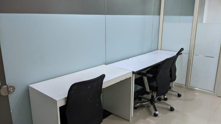 Team Area, adajan Commercial Office Space 450 Sq.Ft. In Adajan Surat 9202945