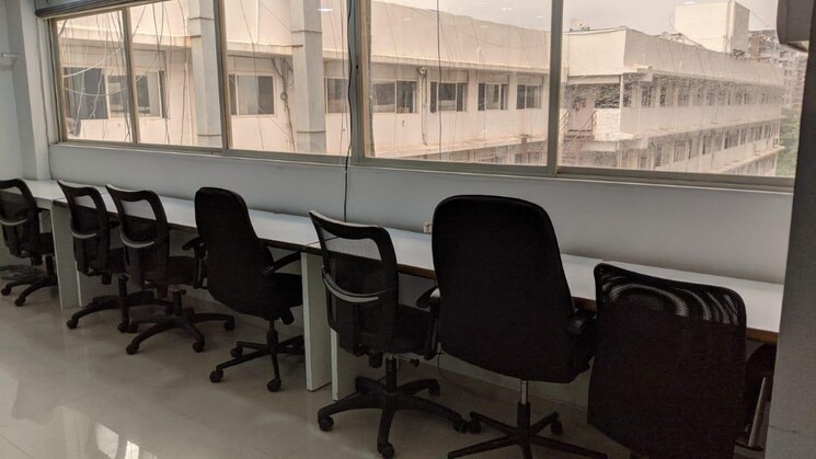 Team Area, adajan Commercial Office Space 450 Sq.Ft. In Adajan Surat 9202945