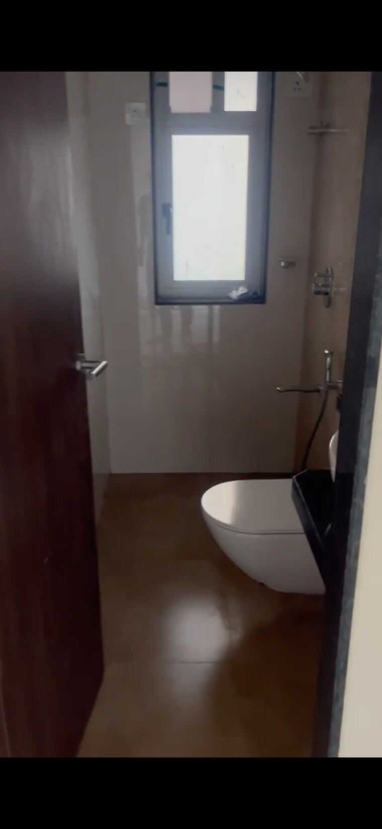 Bathroom, bhatta-chawl 2 Bedroom 550 Sq.Ft. Apartment In Worli Mumbai 9202962