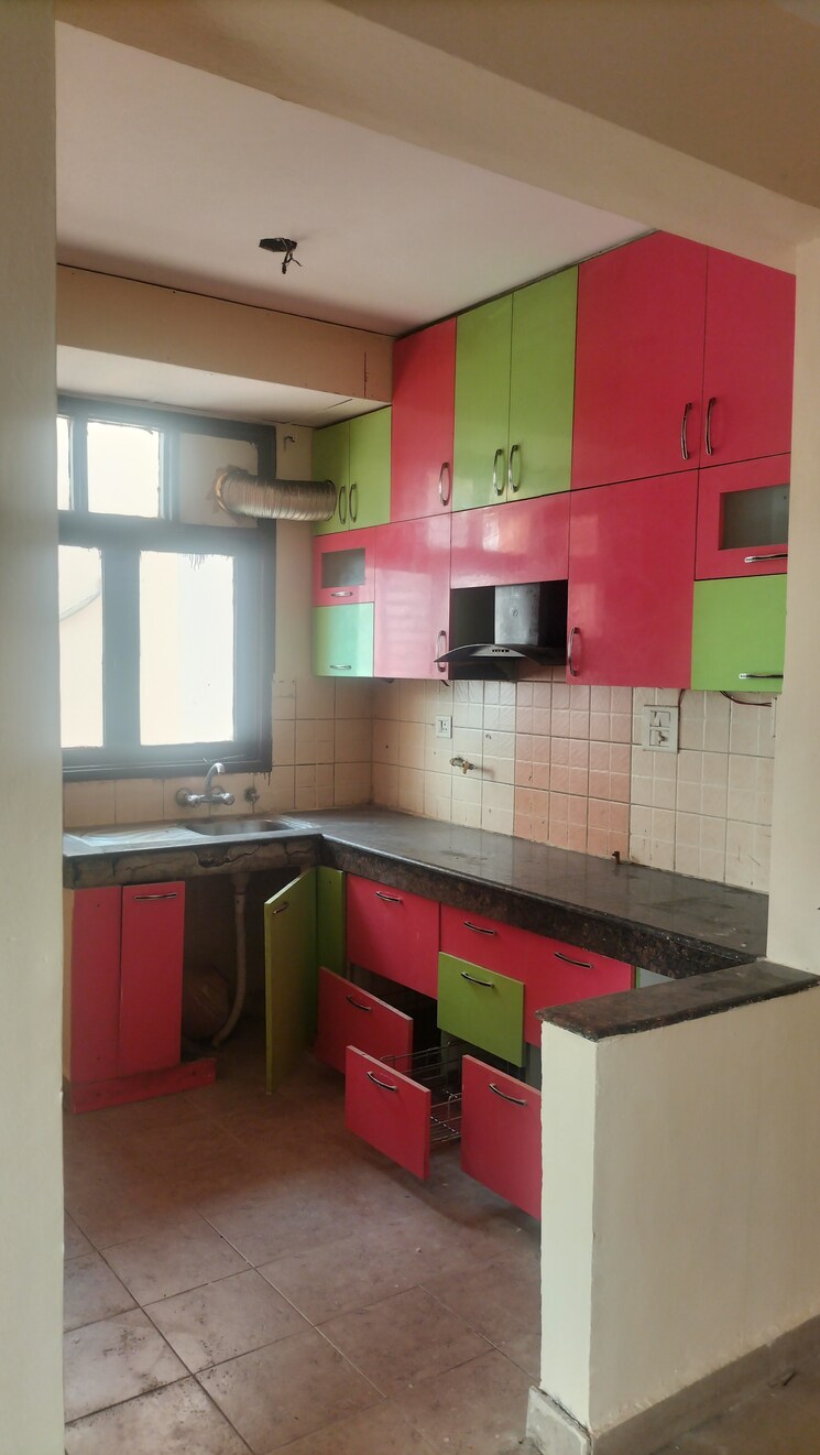 Kitchen, srs-residency 3 Bedroom 1557 Sq.Ft. Apartment In Sector 88 Faridabad 9202970