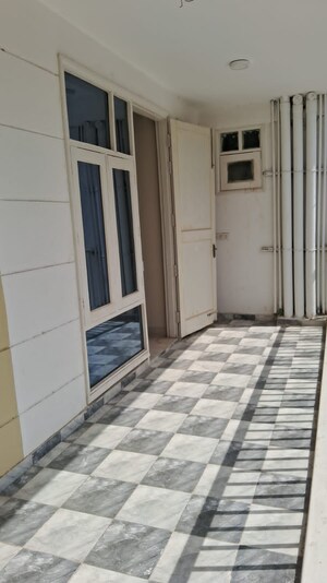 Room in 3 BHK Builder Floor at TDI The Grand Retreat, Sector 88 – for Sale