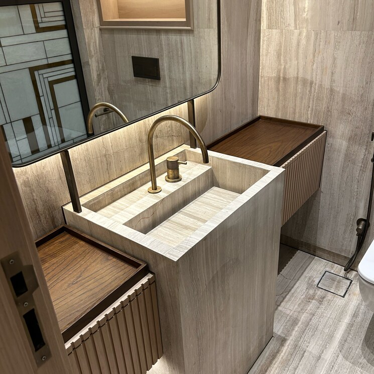 Balcony, defence colony 6+ Bedroom 400 Sq.Ft. Villa In Defence Colony Delhi 9203002