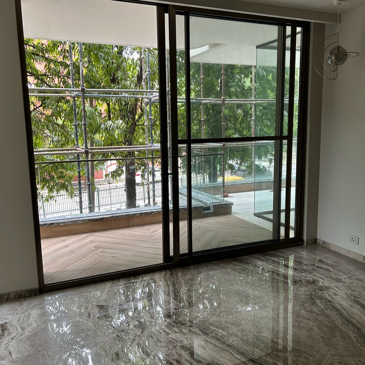 Room, vasant vihar 4 Bedroom 400 Sq.Yd. Builder Floor In Vasant Vihar Delhi 9203008