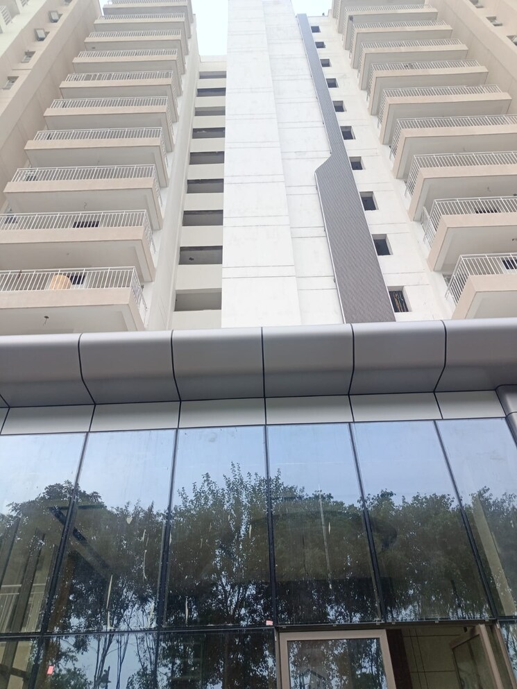 Exterior View, klj-pinnacle 3.5 Bedroom 1720 Sq.Ft. Apartment In Sector 77 Faridabad 9203031