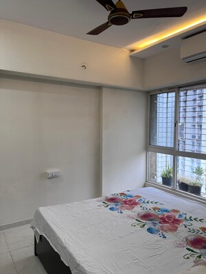 Bedroom in 2 BHK Apartment at Lodha Amara, Kolshet Road – for Rent