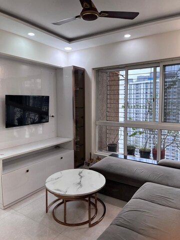 Bedroom in 2 BHK Apartment at Lodha Amara, Kolshet Road – for Rent