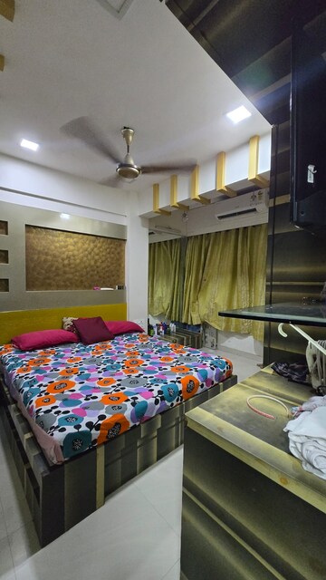Bedroom in 2 BHK Apartment at Evershine Apartment 2, Andheri West – for Rent