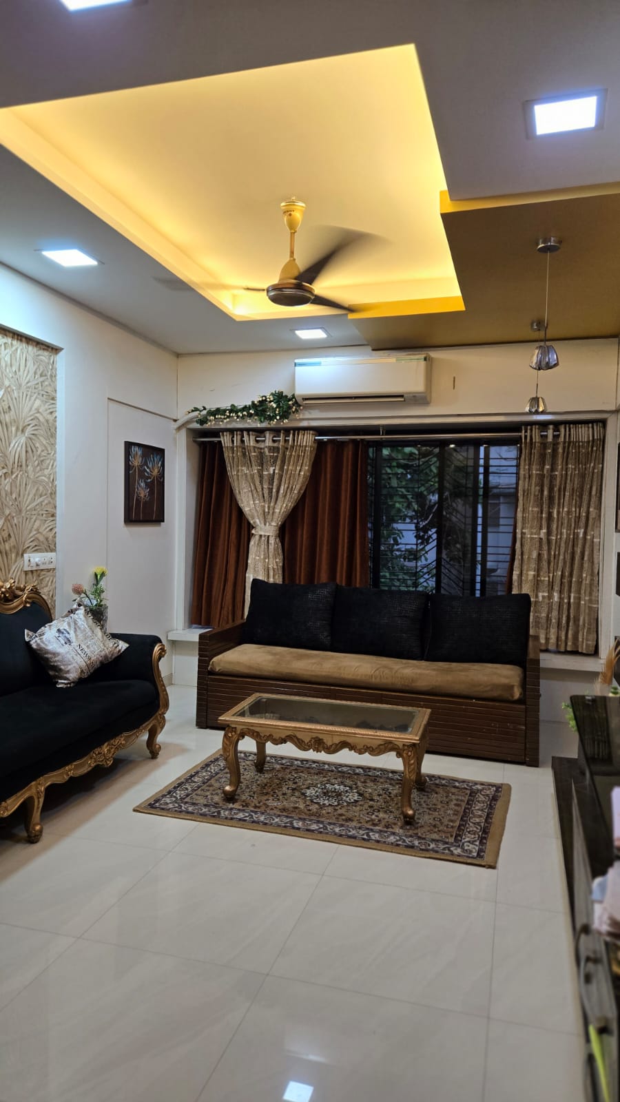 2 BHK 1610 Sq.Ft. Apartment in Evershine Apartment 2