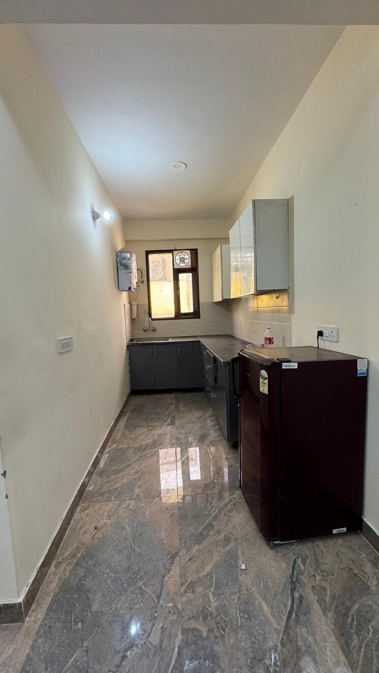 Kitchen, risland-sky-mansion 2 Bedroom 1000 Sq.Ft. Builder Floor In Chattarpur Delhi 9203055