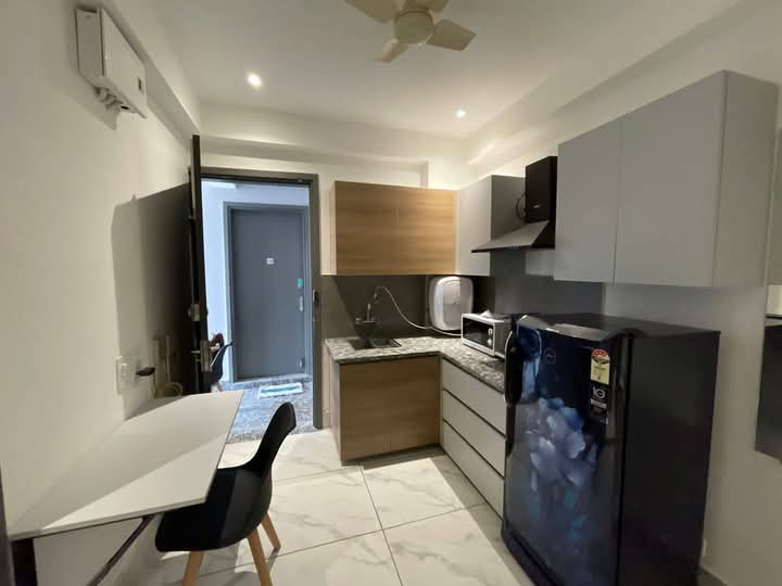 1 BHK Builder Floor For Rent in Saket