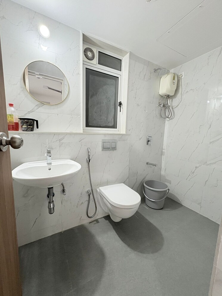 Bathroom, lodha-codename-premier 2 Bedroom 656 Sq.Ft. Apartment In Dombivli East Thane 9203105