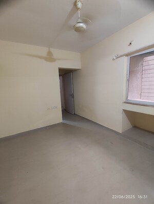 Room in 2 BHK Apartment at Rustomjee Avenue J, Virar West – for Rent