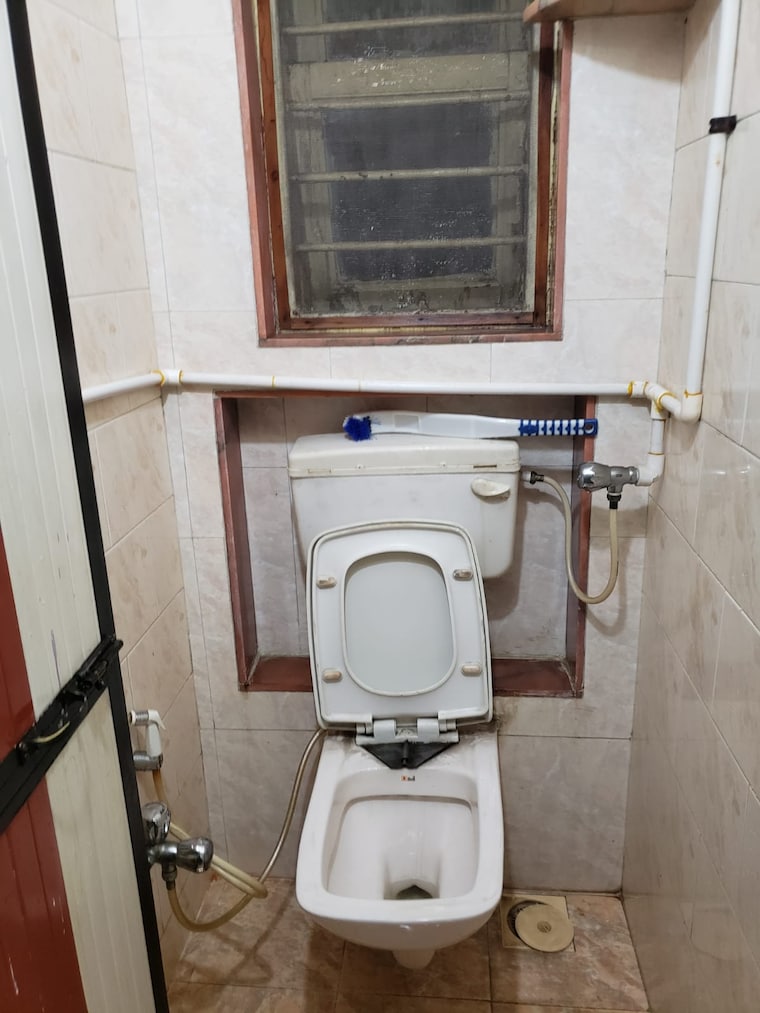 Bathroom, blossom-chsl 1 Bedroom 410 Sq.Ft. Apartment In Marol Mumbai 9203129