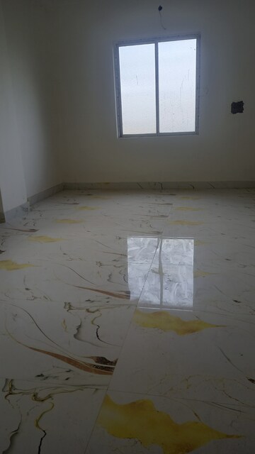 Room in 3 BHK Apartment at Sunshine Enclave New Town, New Town – for Sale