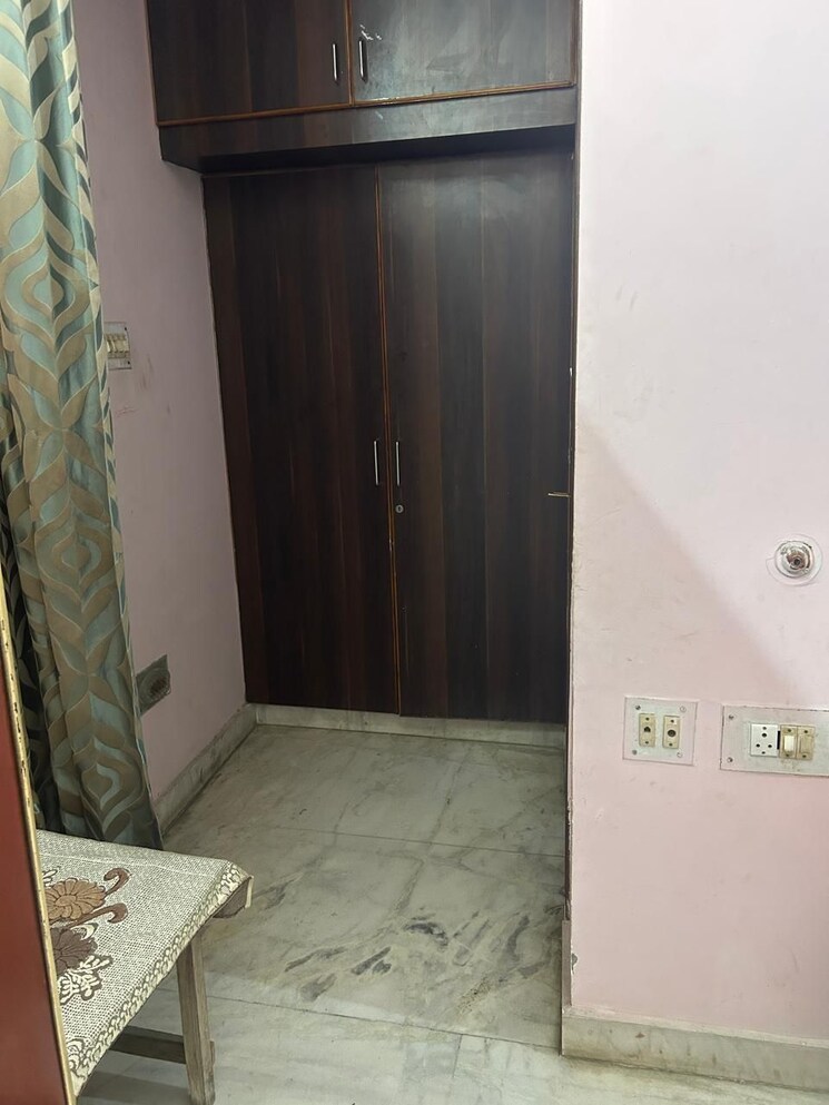 undefined, gomti nagar 3 Bedroom 1850 Sq.Ft. Independent House In Gomti Nagar Lucknow 9203216