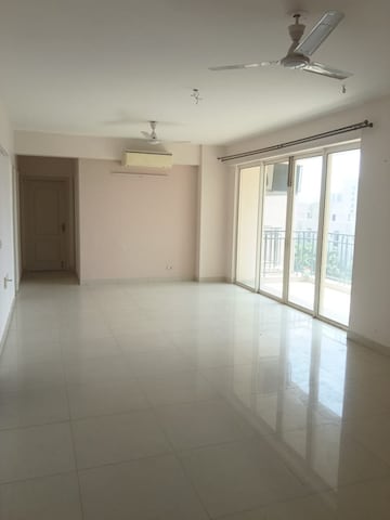 Room in 3 BHK Apartment at Godrej Aria, Sector 79 – for Rent