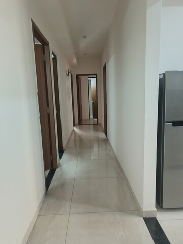 Building Lobby in 4 BHK Apartment at Shapoorji Pallonji Joyville Phase 2, Sector 102 – for Rent