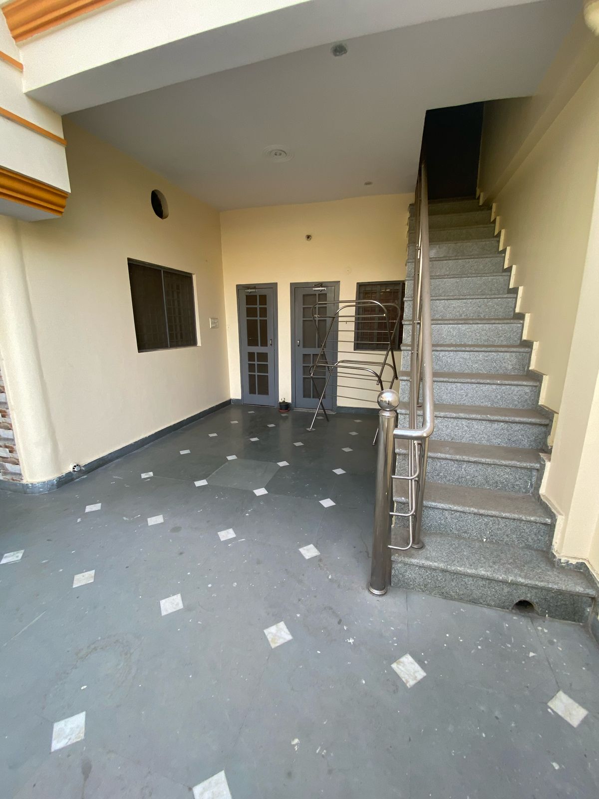 1 Rk+ Pooja Room Independent House For Rent in Divya Property