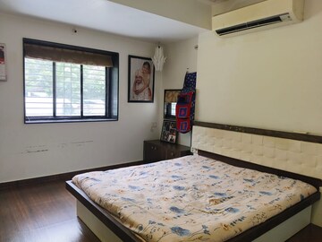 Master Bedroom in 3 BHK Apartment at Bodakdev – for Rent