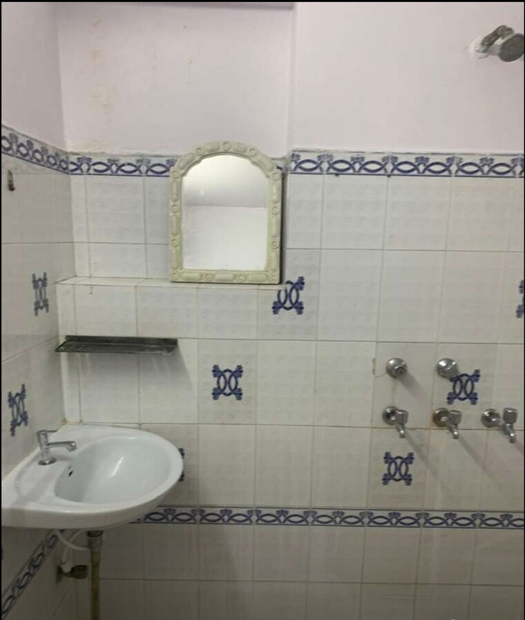 Master Bedroom, gomti nagar 2 Bedroom 1250 Sq.Ft. Independent House In Gomti Nagar Lucknow 9203253