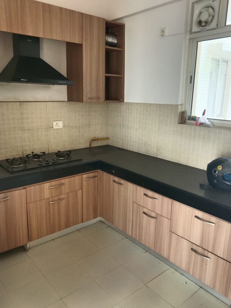 Kitchen, vatika-inxt-floors 3 Bedroom 1839 Sq.Ft. Apartment In Sector 82 Gurgaon 9203238