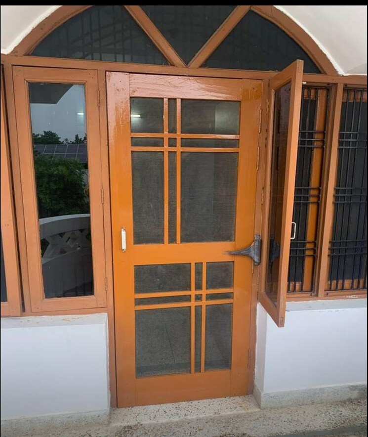 Living Room, gomti nagar 2 Bedroom 1250 Sq.Ft. Independent House In Gomti Nagar Lucknow 9203253