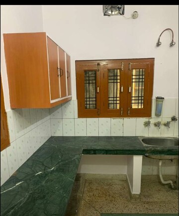 Kitchen in 2 BHK Independent House at Gomti Nagar – for Rent