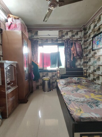 Room in 1 BHK Apartment at Vastu Anand Apartment, Kalwa – for Rent