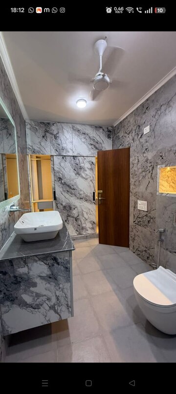 Bedroom in 5 BHK Villa at Nirvana Country Birch Court, Sector 50 – for Sale