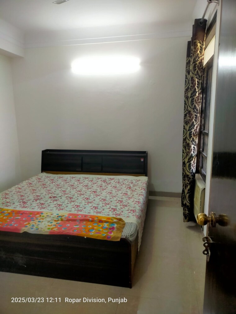 Bedroom, prem-satyam-swastik-apartment 2 Bedroom 1200 Sq.Ft. Apartment In Patiala Road Zirakpur 9203304