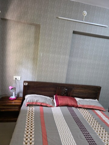 Room in 3 BHK Apartment at Global Shivam Centrium, Andheri East – for Rent