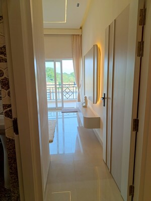 Building Lobby in 3 BHK Builder Floor at BPTP Parkland Pride, Sector 77 – for Sale