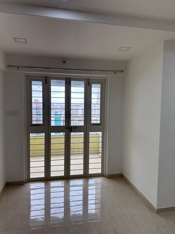 Room in 2 BHK Apartment at Pantheon Acorn Park Phase 1, Wakad – for Sale