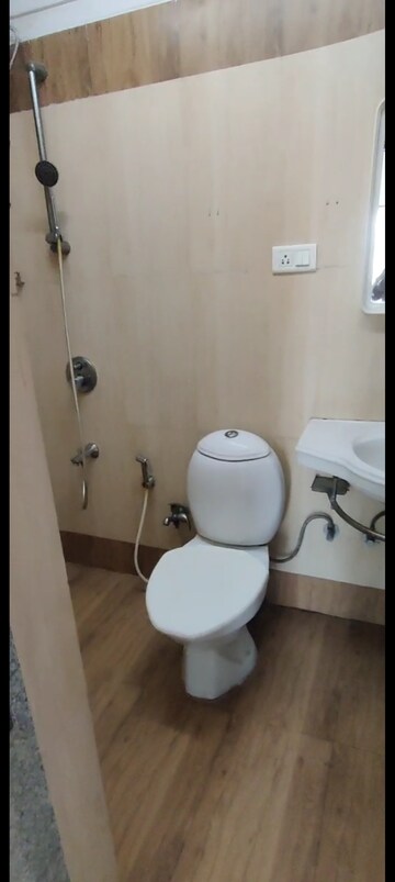 Master Bedroom in 2 BHK Apartment at Lokhandwala Harmony, Worli – for Rent