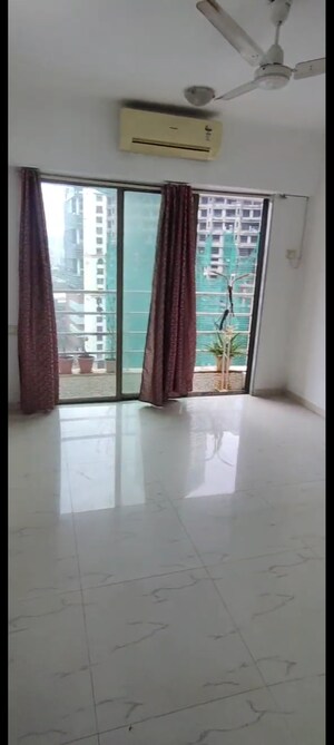 Bathroom in 2 BHK Apartment at Lokhandwala Harmony, Worli – for Rent