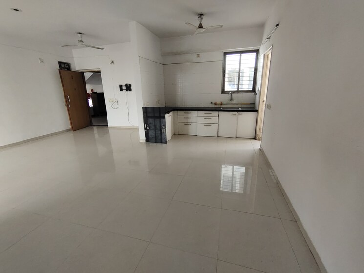 undefined, prahlad nagar 2 Bedroom 1300 Sq.Ft. Apartment In Prahlad Nagar Ahmedabad 9203432