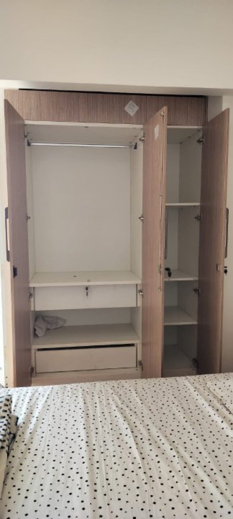 undefined, arun-vihar 2.5 Bedroom 1450 Sq.Ft. Apartment In Sector 29 Noida 9011193