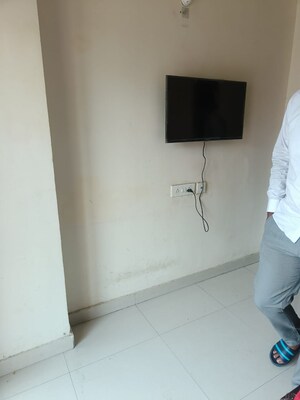 1 BHK Apartment For Rent in Maxblis Grand Wellington, Sector 75