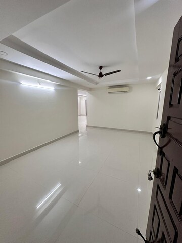 Staircase in 3 BHK Apartment at MTI The Fountain Head, Gachibowli – for Rent