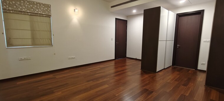 Room, prestige-white-meadows 4 Bedroom 6652 Sq.Ft. Apartment In Whitefield Bangalore 9203508
