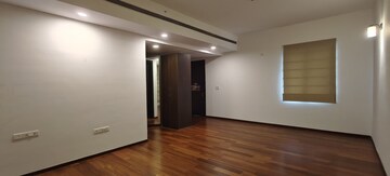 Room in 4 BHK Apartment at Prestige White Meadows, Whitefield – for Sale